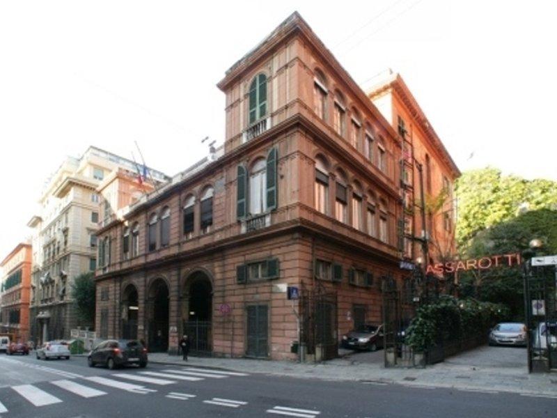 Assarotti Hotel 3*