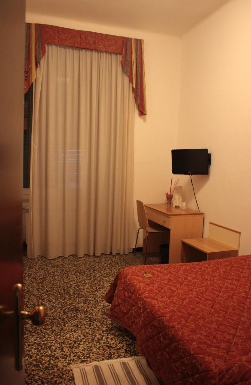 Assarotti Hotel 3*